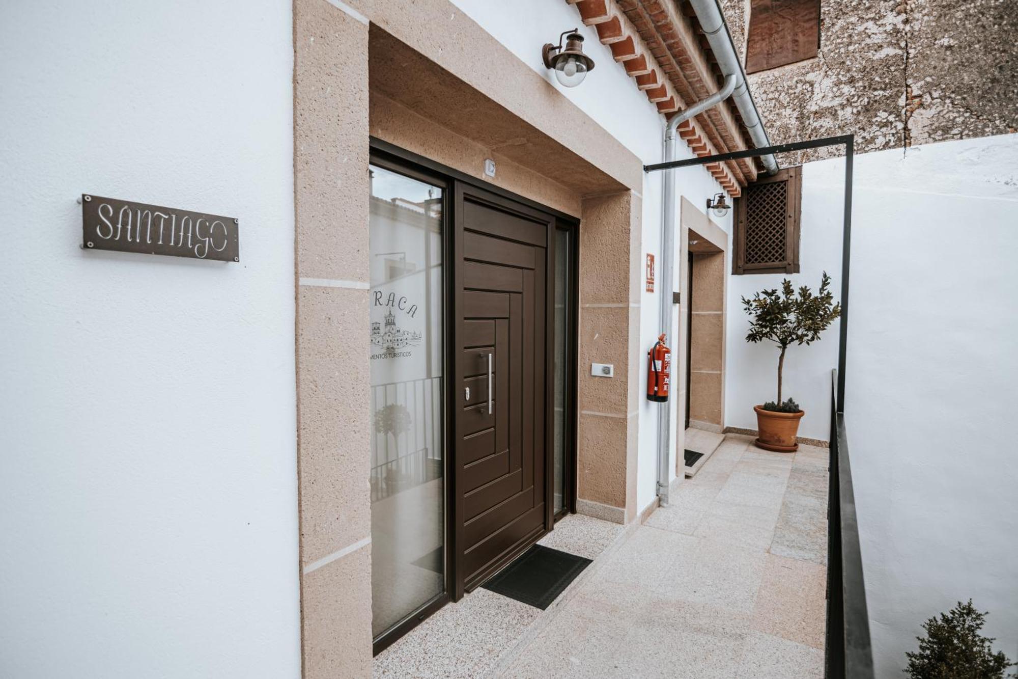 Apartamentos Turaca Трухильо Экстерьер фото